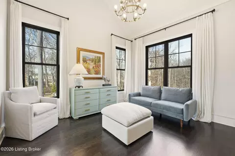 Bedroom - 7498 Old Vincennes Rd, Floyds Knobs, IN 47119 photo 1 of 8