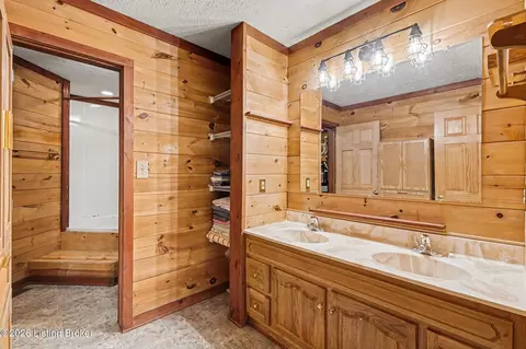 Bath - 195 Maple Ln, Pendleton, KY 40055 photo 3 of 4