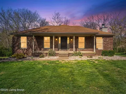1609 Pleasure Cove Dr, La Grange, KY 40031