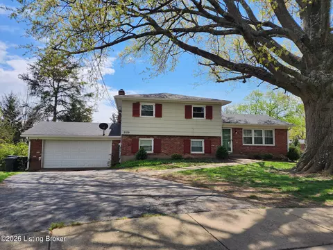 2109 Gateway Ct, Jeffersontown, KY 40299