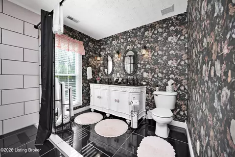 Bath - 110 Holy Cross Rd, Loretto, KY 40037 photo 5 of 7