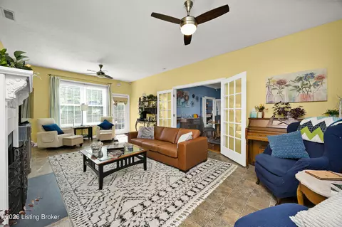 Living - 110 Holy Cross Rd, Loretto, KY 40037 photo 2 of 3