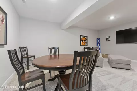 Dining - 5525 Ruby Falls Dr, Prospect, KY 40059 photo 1 of 2