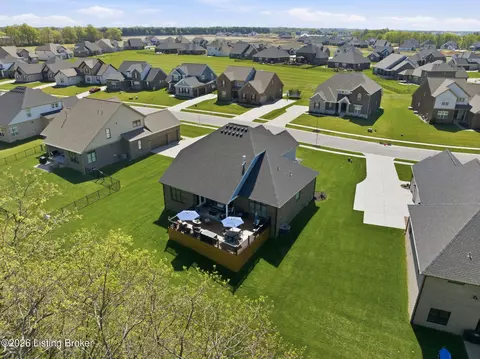 View/Area - 5525 Ruby Falls Dr, Prospect, KY 40059 photo 5 of 6