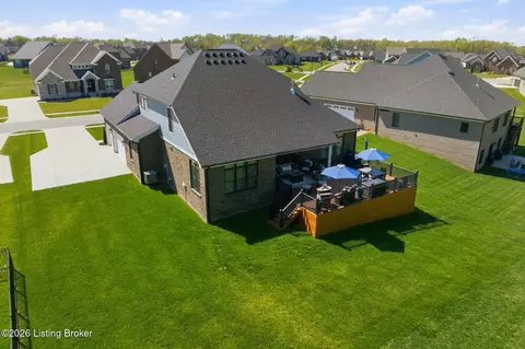 Exterior - 5525 Ruby Falls Dr, Prospect, KY 40059 photo 15 of 15