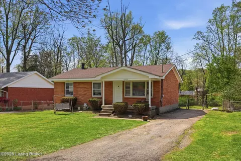 6904 Triangle Dr, Louisville, KY 40214