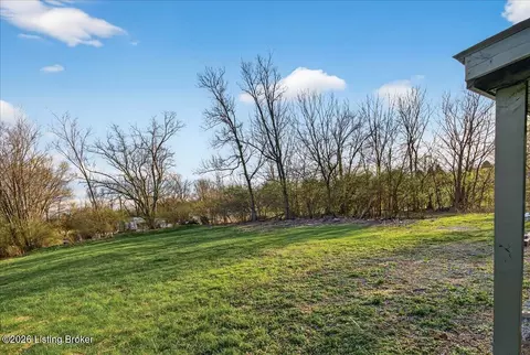 Exterior - 5829 Smithfield Rd, Smithfield, KY 40068 photo 3 of 3