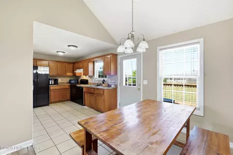 Other - 29 Royal Gold Ct, Springfield, KY 40069 photo 5 of 7