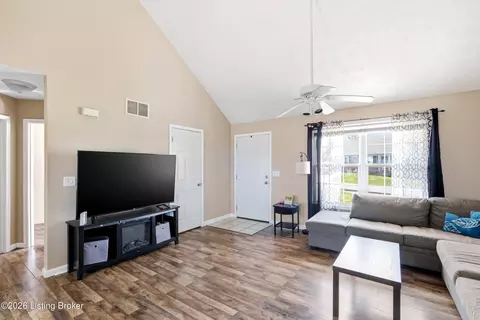Other - 29 Royal Gold Ct, Springfield, KY 40069 photo 2 of 7
