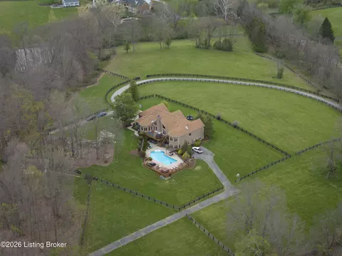 2310 Running Brook Trl, Louisville, KY 40023