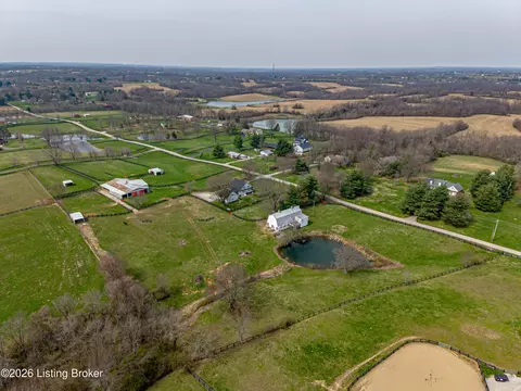 1219 Taylor Wood Rd # A, Simpsonville, KY 40067