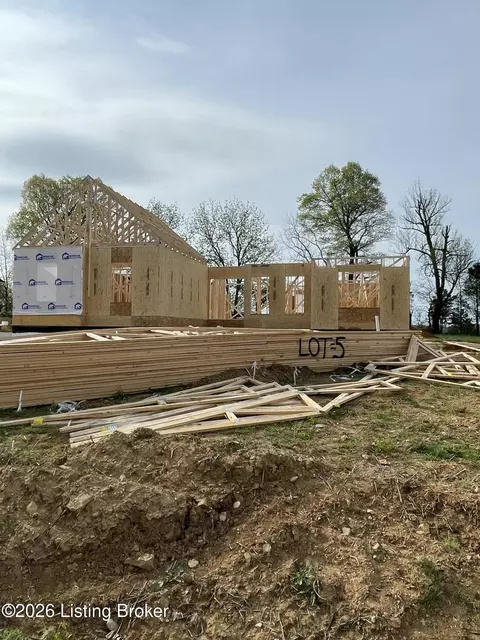 5 Hope St, Mount Washington, KY 40047