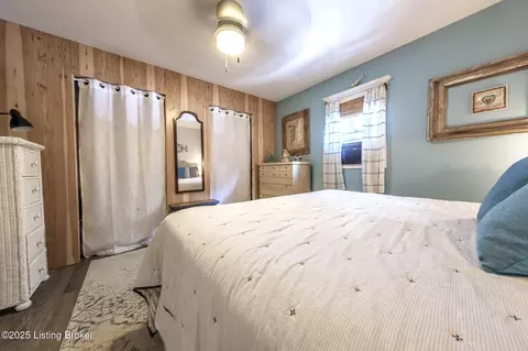 Bedroom - 498 Rainbow Knob Ln, Mc Daniels, KY 40152 photo 6 of 9