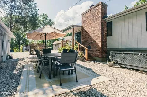 Exterior - 498 Rainbow Knob Ln, Mc Daniels, KY 40152 photo 9 of 27