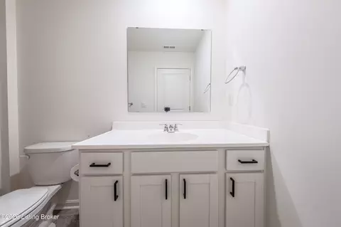 Bath - 117 Beech Tree Ct, Brooks, KY 40109 photo 5 of 7