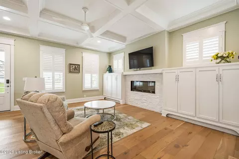 Living - 6102 Moonseed St, Prospect, KY 40059 photo 2 of 2