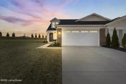133 Harvest Pt Way, Mount Washington, KY 40047