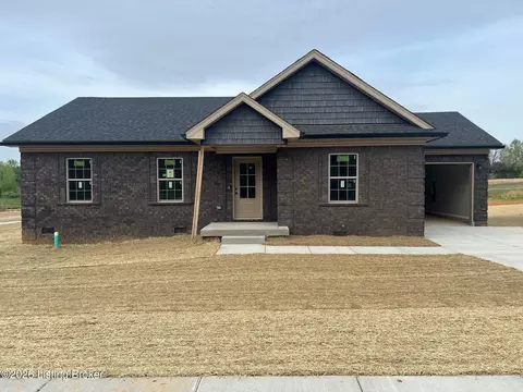120 American Rd, Radcliff, KY 40160
