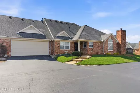 10000 Plum Hollow Ct, Louisville, KY 40291