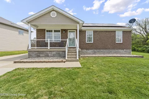 309 Meadowcrest Dr, Mount Washington, KY 40047
