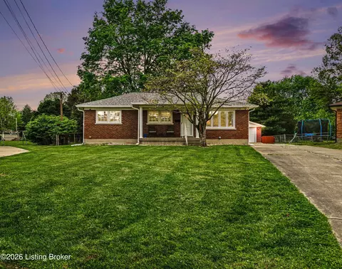6324 Krause Ave, Louisville, KY 40216