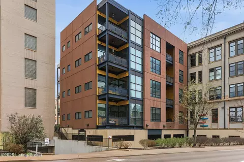 121 N Martin Luther King Blvd #206, Lexington, KY 40507