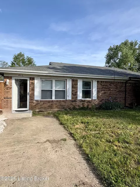 2612 Vonoa Dr, Radcliff, KY 40160