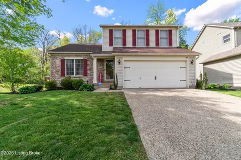 9407 River Trail Dr, Louisville, KY 40229
