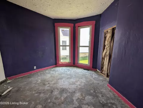 628 W 3rd St, Madison, IN 47250 photo 20