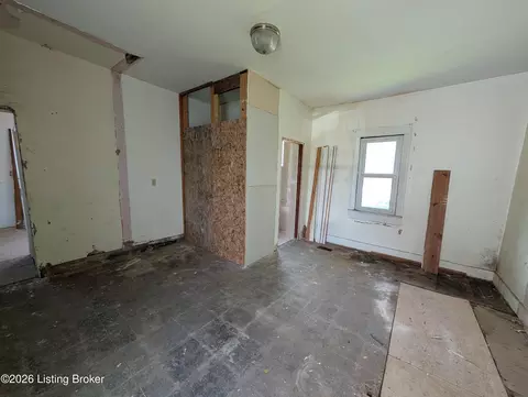 628 W 3rd St, Madison, IN 47250 photo 26