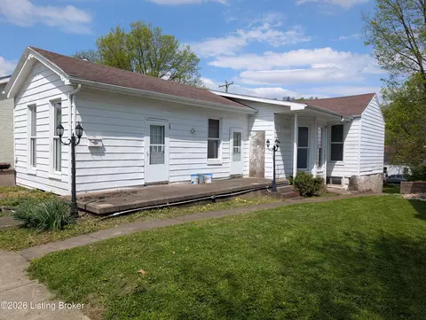 628 W 3rd St, Madison, IN 47250