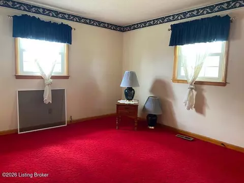 Bedroom - 316 N Walnut St, Upton, KY 42784 photo 3 of 3