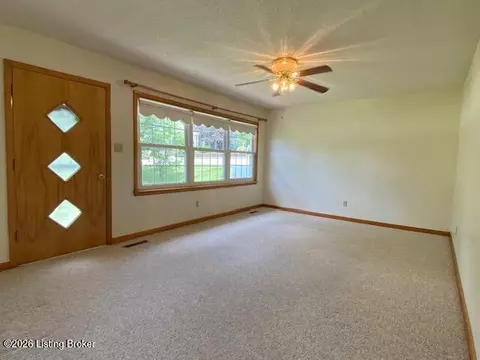 Living - 316 N Walnut St, Upton, KY 42784 photo 1 of 2