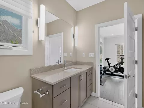 Bath - 6110 Maddox Blvd, Prospect, KY 40059 photo 1 of 10