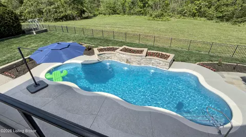 Exterior - 6110 Maddox Blvd, Prospect, KY 40059 photo 12 of 20