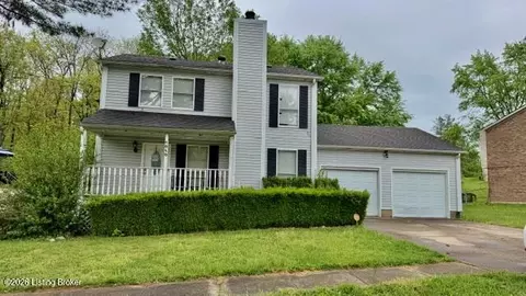 1010 Scenic Dr, Radcliff, KY 40160