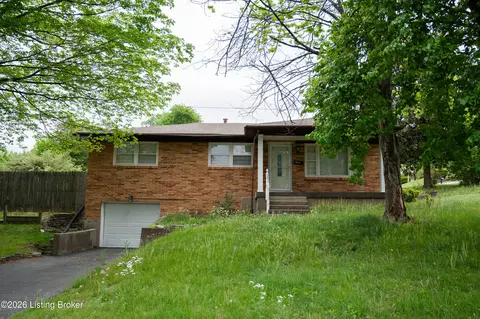 4811 Lawrie Ln, Louisville, KY 40214