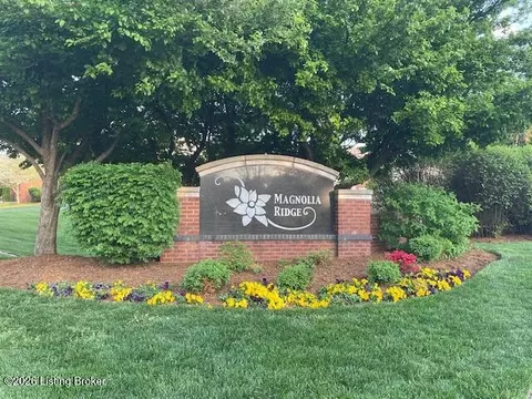 9502 Magnolia Ridge Dr #103, Louisville, KY 40291