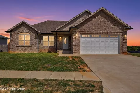 193 Twin Lakes Dr, Vine Grove, KY 40175