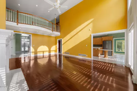 Living - 6509 Mt Batten Ct, Prospect, KY 40059 photo 5 of 8