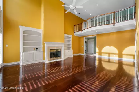 Living - 6509 Mt Batten Ct, Prospect, KY 40059 photo 1 of 8