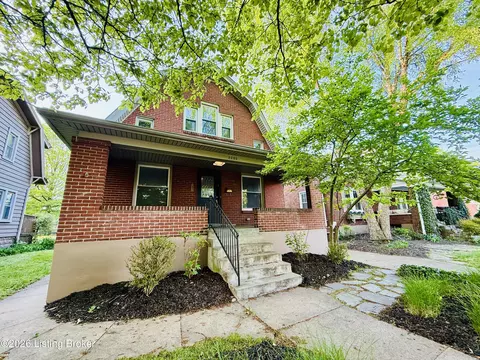 2202 Wrocklage Ave, Louisville, KY 40205