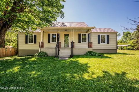 101 E 3rd St, Park City, KY 42160