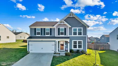 1305 Bogard Ln, Mount Washington, KY 40047