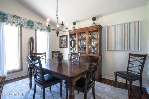 Dining - 102 Thicket Ct, Radcliff, KY 40160 photo 1 of 3