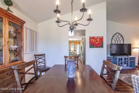 Dining - 102 Thicket Ct, Radcliff, KY 40160 photo 3 of 3