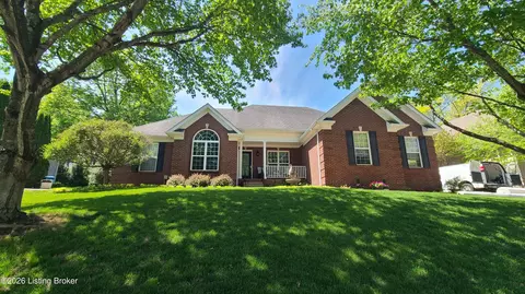 4214 Woodmont Park Ln, Louisville, KY 40245