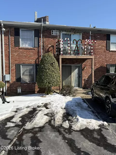 1924 Goldsmith Ln UNIT 47, Louisville, KY 40218
