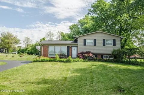 318 Shadyview Dr, Eminence, KY 40019