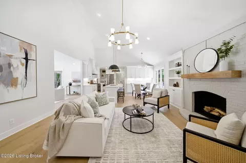 2410 Stayton Way, Louisville, KY 40242